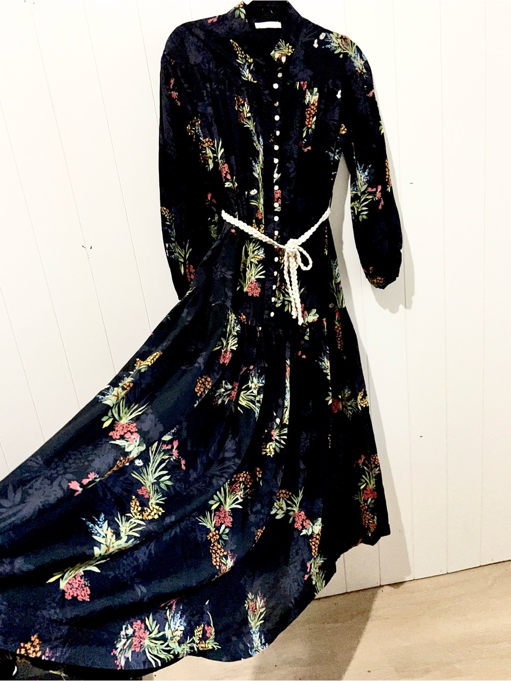 Karlie Floral Poplin Tiered Maxi Dress Puffy sleeves size M Black multicolored